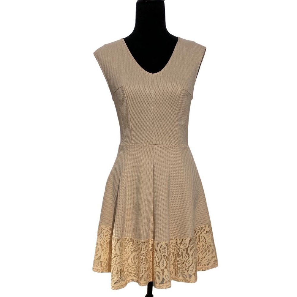 She And Sky S Dress Full Skirt Waffle Knit Light Peach Pink Lace Hem Cotton Bl